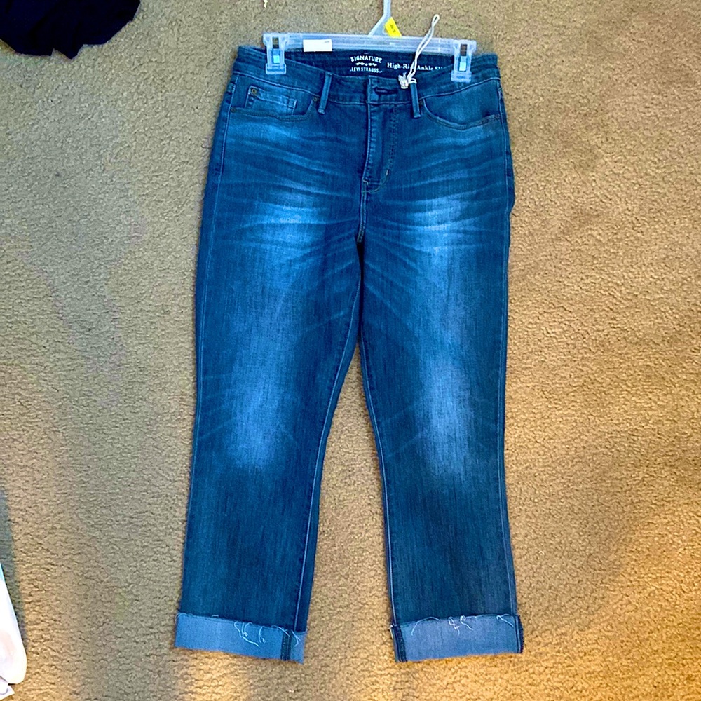 Women’s SLIM ANKLE Capril Jeans